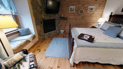 Harmony Hill Bed And Breakfast - LBG 23