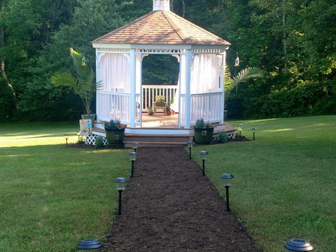 Harmony Hill Bed And Breakfast - LBG 6