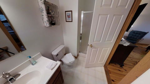 Harmony Hill Bed And Breakfast - LBG 21