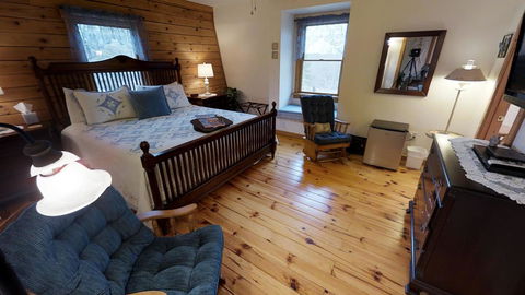Harmony Hill Bed And Breakfast - LBG 34
