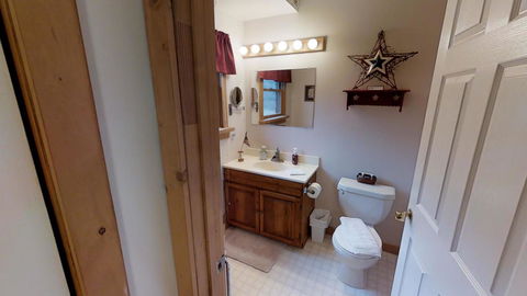 Harmony Hill Bed And Breakfast - LBG 26