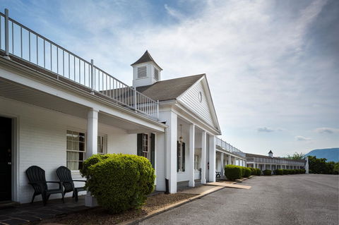 Luray Caverns Motels - LBG 5