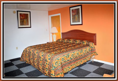 The Cardinal Inn - LBG 17