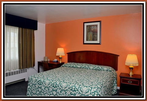 The Cardinal Inn - LBG 18