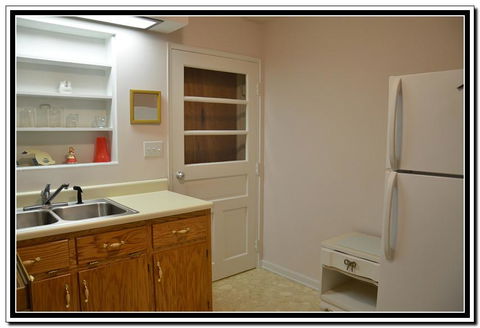 The Cardinal Inn - LBG 32