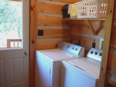 A Papa Bears River Cabin - LBG 15