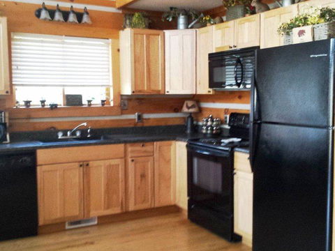 A Papa Bears River Cabin - LBG 4