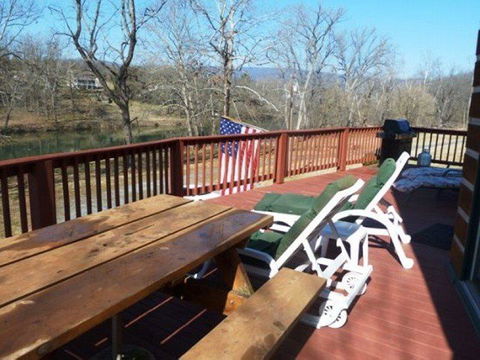 A Papa Bears River Cabin - LBG 3