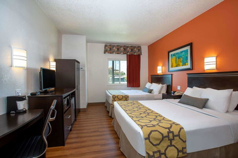 Baymont By Wyndham Sheridan - LBG 14