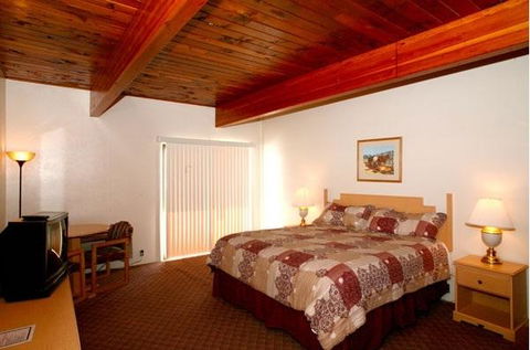 Trails End Motel Sheridan - LBG 12