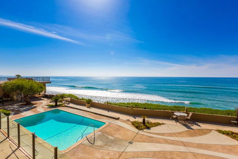 747 - Del Mar Beach Club Retreat - LBG 0