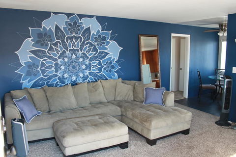 'City Living' In Downtown Huntington Beach! - LBG 0