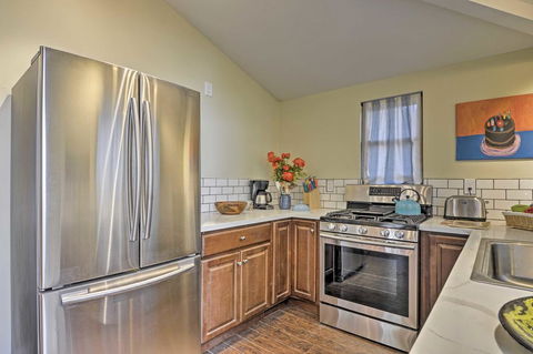 'The Lillie Pad' - Santa Barbara Area Home With Patio - LBG 3