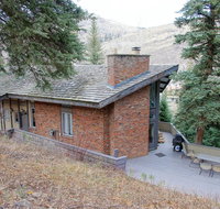 16 Forest Rd 208178-2805 Home