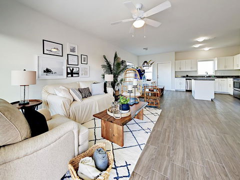 219 Las Joyas Boulevard Home - LBG 0