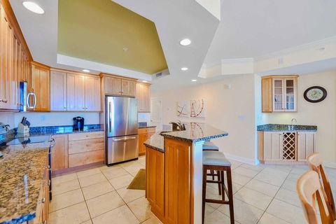 303 Belmont Towers - LBG 2