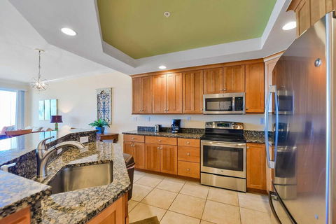 303 Belmont Towers - LBG 1