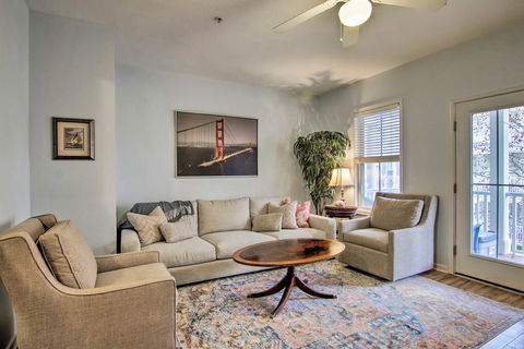 4-Story Family Townhome - Walk To Beach! - LBG 0