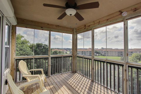 4040 - Paws At The Beach - LBG 2