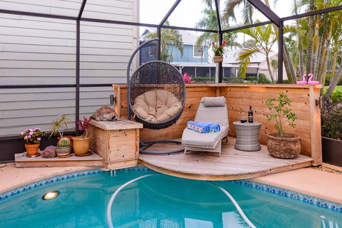 4051 Northeast Breakwater Drive - LBG 2