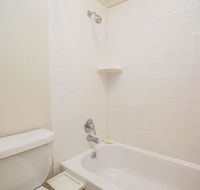 500W124  Convenient and Spacious 1B1B near Tech  Hospitals