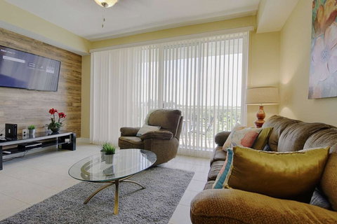 573 Little Harbor - LBG 0