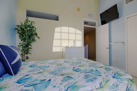 573 Little Harbor - LBG 2