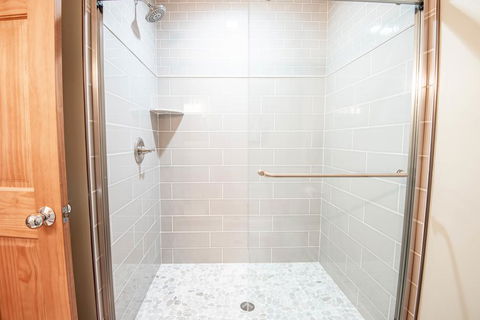 652 Disciples Village - LBG 0