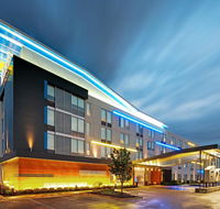 Aloft Bolingbrook