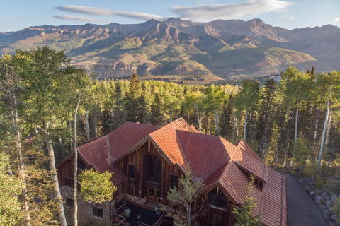 ALPENGLOW - Mountain Home - LBG 2