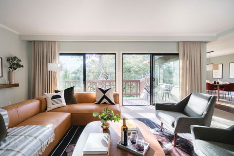 Alta Vista By AvantStay - Large Home W/ Pool, Patio And Balcony - LBG 3