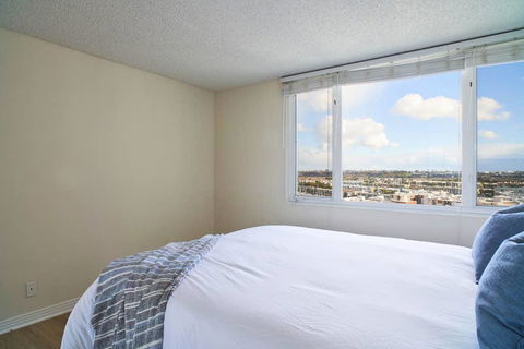 Artistic Penthouse Style In Venice Beach Marina Del Rey CA - LBG 3