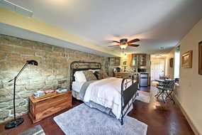 Book Augusta Accommodation Vacations LBG LBG