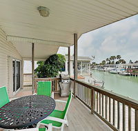 Bayside Getaway Pools Tennis Golf Private Dock home