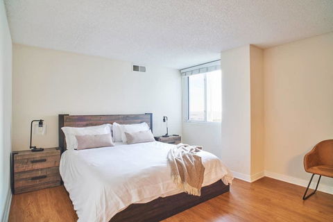 Beachwood Penthouse Style Spectacular Ocean Views Venice Beach CA - LBG 1