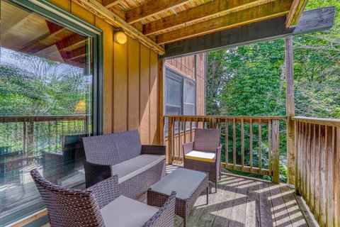 Bee Branch 44 - LBG 1