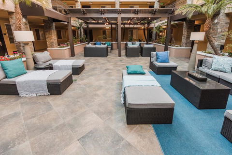 Best Western Plus Manhattan Beach Hotel - LBG 2