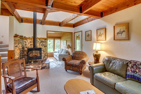 Cabin In The Pines - LBG 1