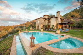 Book Temecula Accommodation Vacations LBG LBG