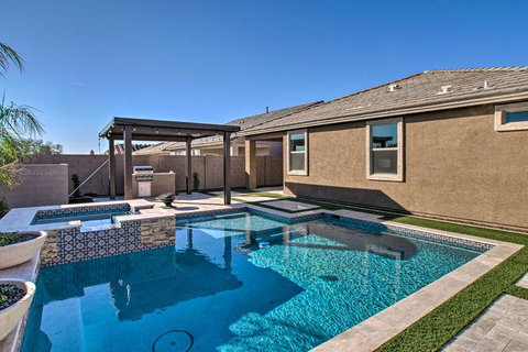 Cave Creek Desert Hideaway With Pool - Hike And Golf! - LBG 0