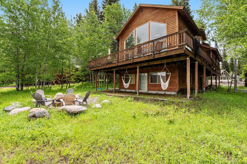 Cedar Lane Getaway - LBG 3