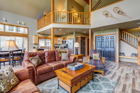 Cedar Lane Golf Course Home - LBG 2