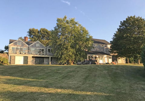 Clamshell Landing - LBG 0