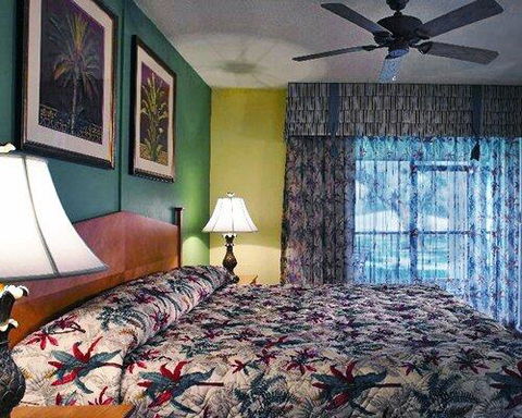 Comfortable Resort Condos In Lehigh Acres, Florida - LBG 2