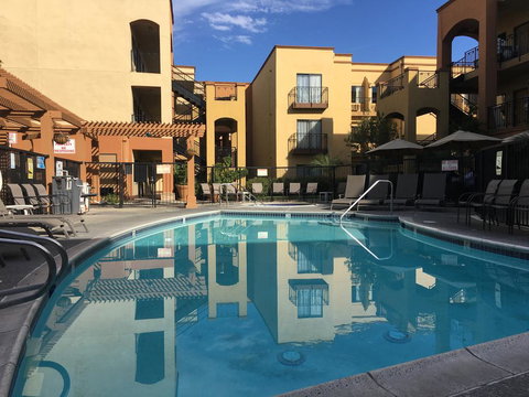 Country Inn & Suites By Radisson, John Wayne Airport, CA - LBG 3