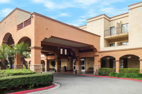 Country Inn & Suites By Radisson, John Wayne Airport, CA - LBG 0