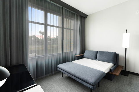 Courtyard By Marriott Marina Del Rey - LBG 3