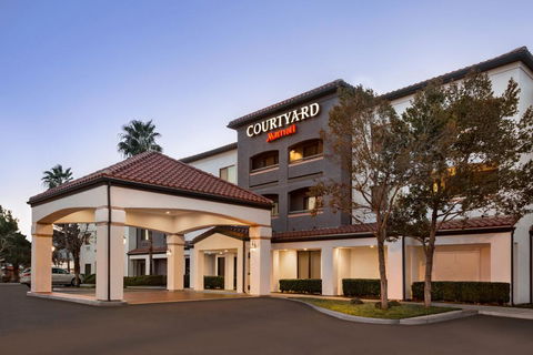 Courtyard Palmdale - LBG 0
