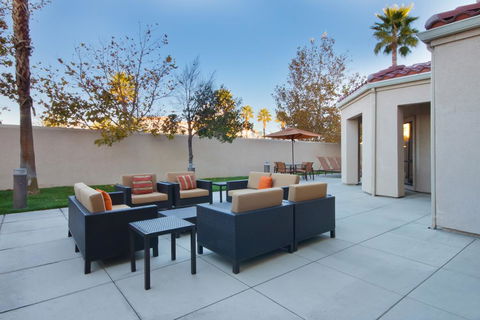 Courtyard Palmdale - LBG 3
