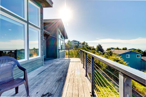 Crescent Vue - LBG 2